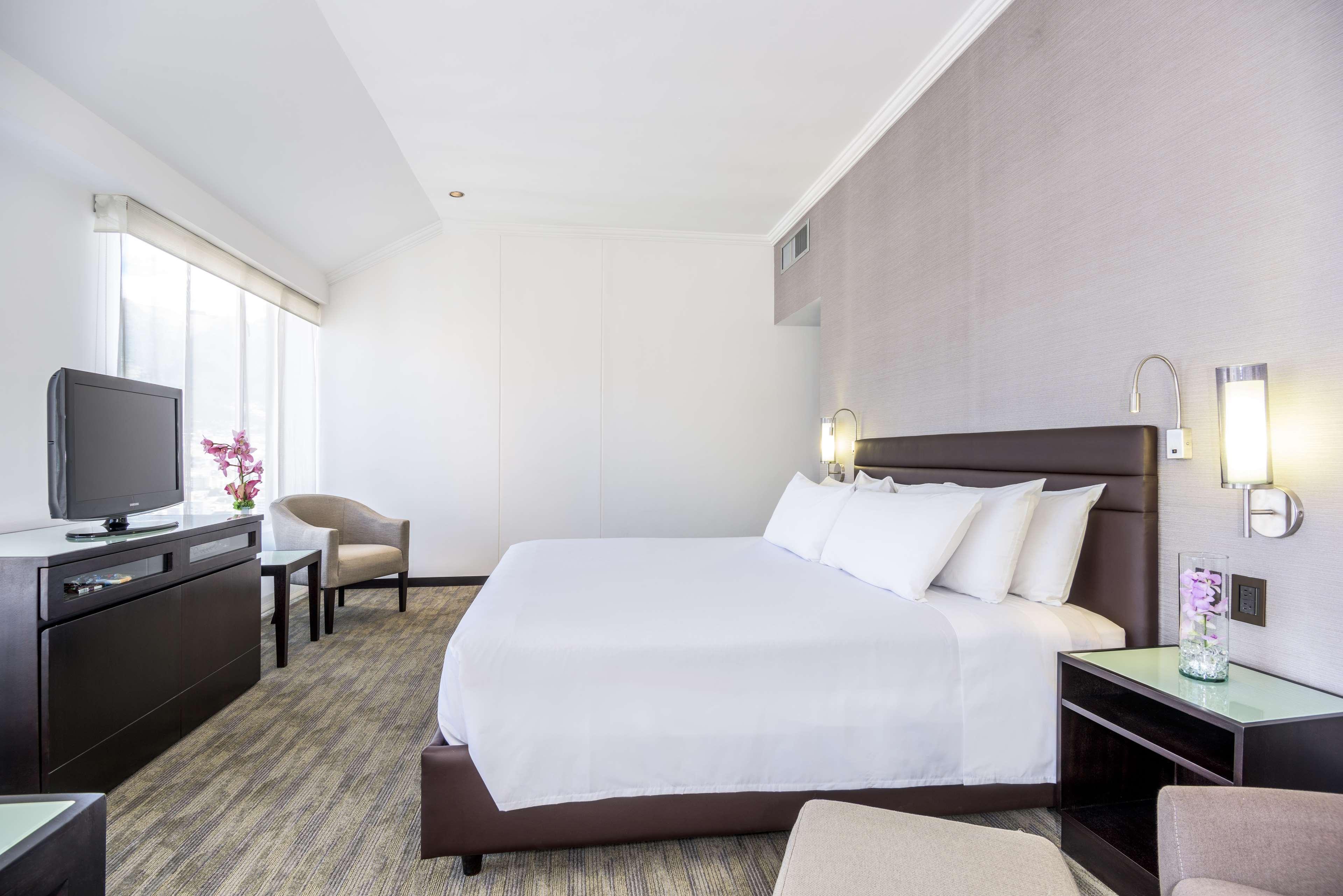 Nh Collection Quito Royal Hotel Kültér fotó