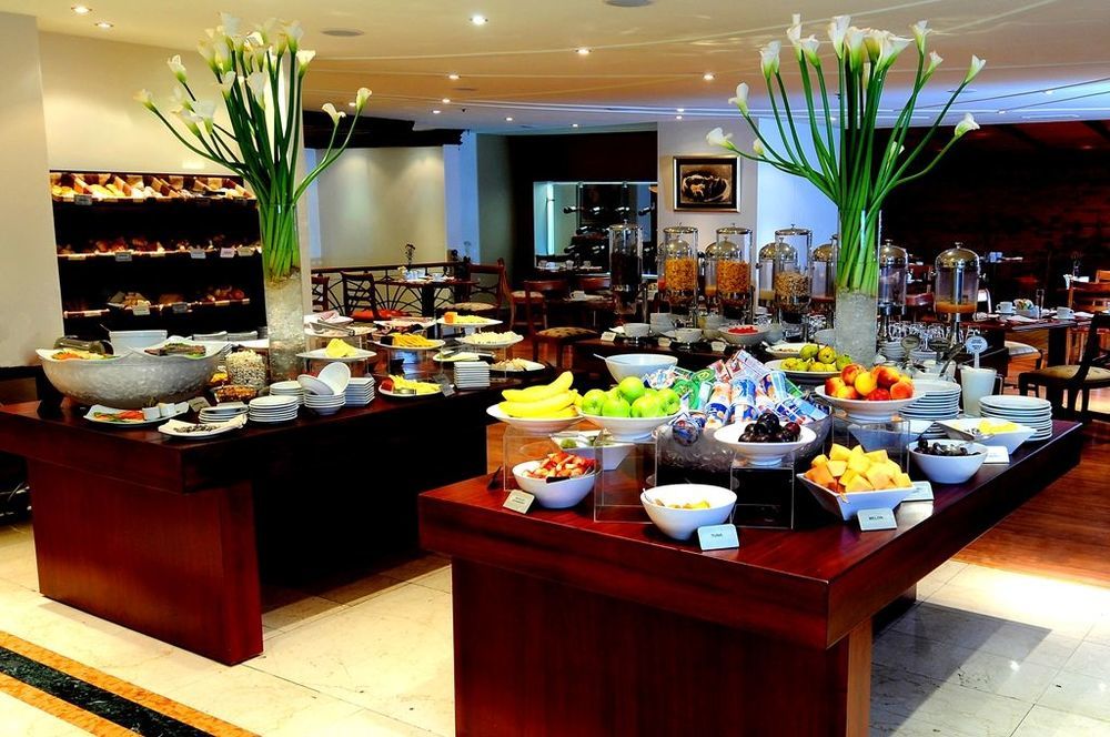 Nh Collection Quito Royal Hotel Étterem fotó